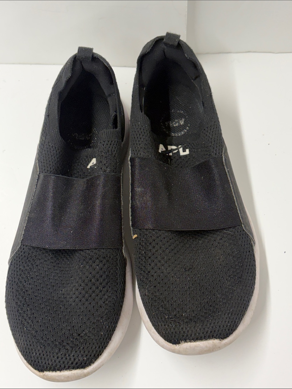 Used APL Women’s Slip-On Athletic Sneakers in Black Size 10
